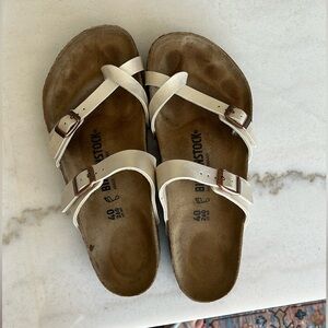Birkenstock Mayari size 40